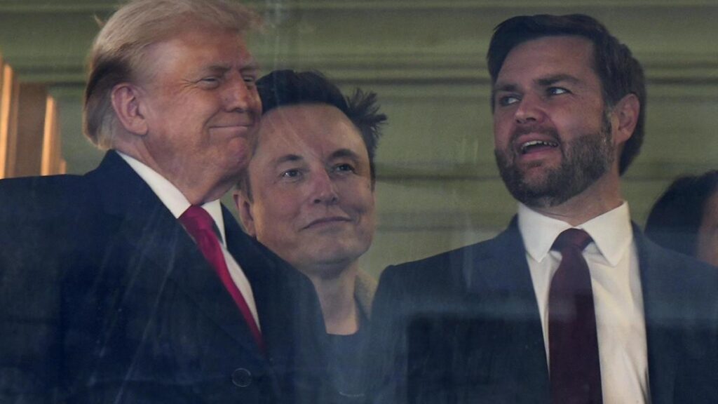 Donald Trump, Elon Musk y J.D. Vance.