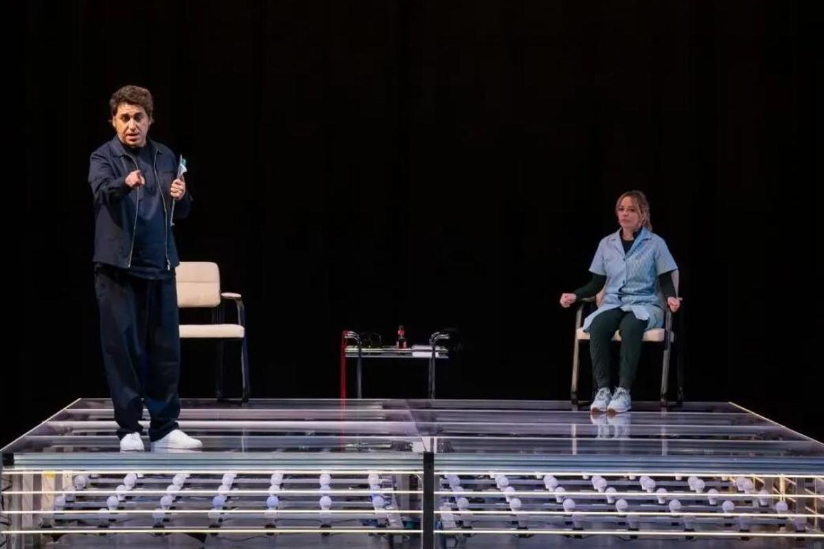 María Adánez en présence de la pièce «La Gramática» dans le théâtre principal