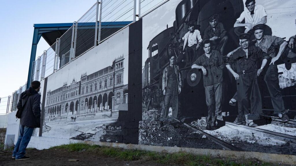 Mural de la cuesta del Bolón.