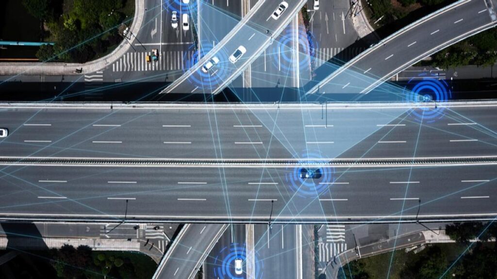 Pony.ai anunció que recibió el permiso para iniciar las pruebas en autopistas de grupos de camiones no tripulados.