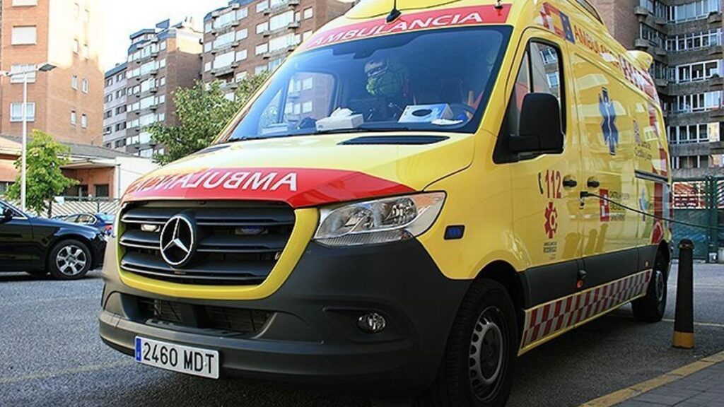 Archivo - Imagen de archivo de una ambulancia del Sacyl
