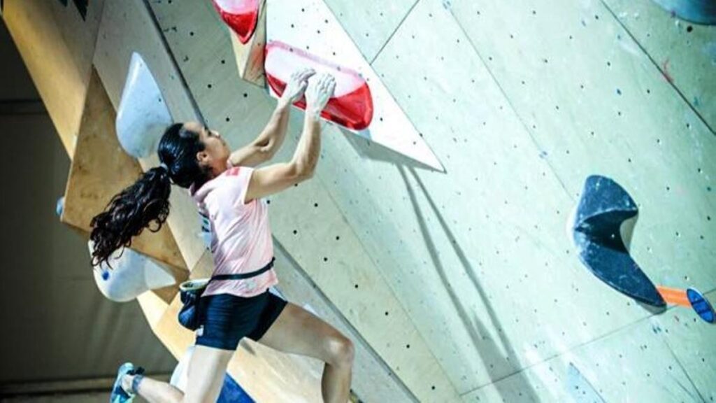 Del muro de boulder al plato: la importancia de la nutrición en escaladores de élite