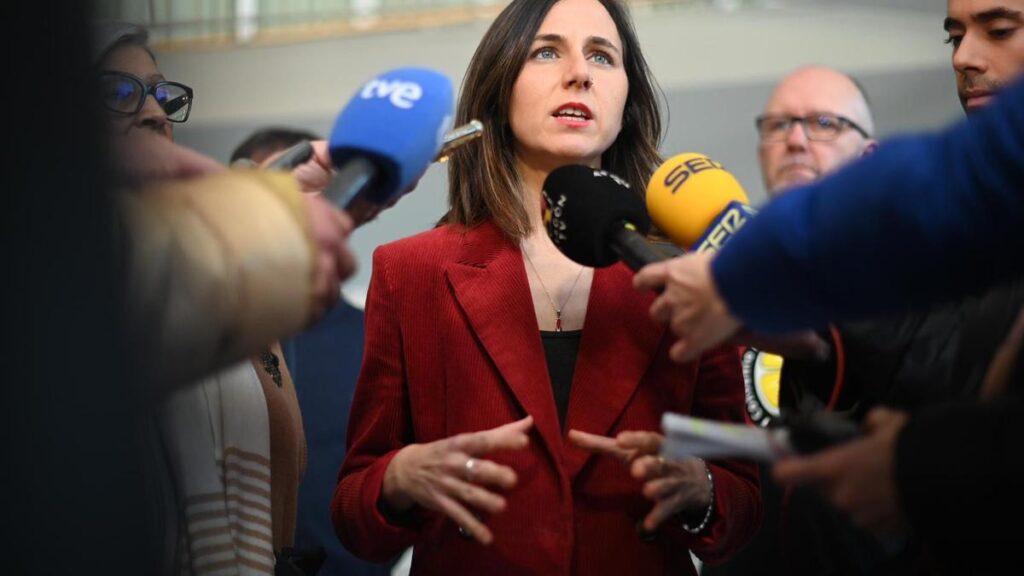 Ione Belarra pide a Pedro Sánchez "que se baje de la carrera armamentística"