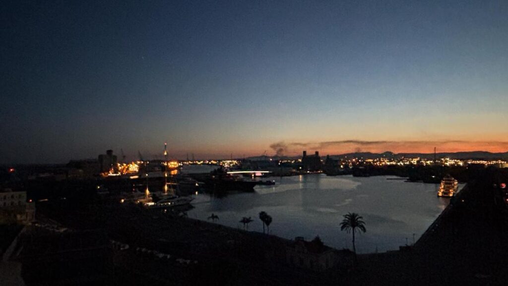 El Port durante el apagón del lunes