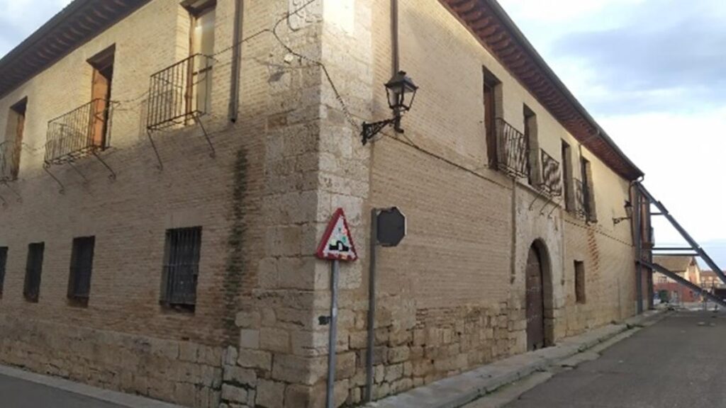Palacio de Bustamante de Toro.
