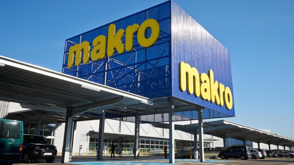 Archivo - Tienda de Makro.