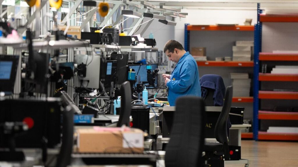 Las pymes aportan innovación al estar cerca de los clientes y ser ágiles en su respuesta con soluciones creativas, según la Cámara de Comercio de España.