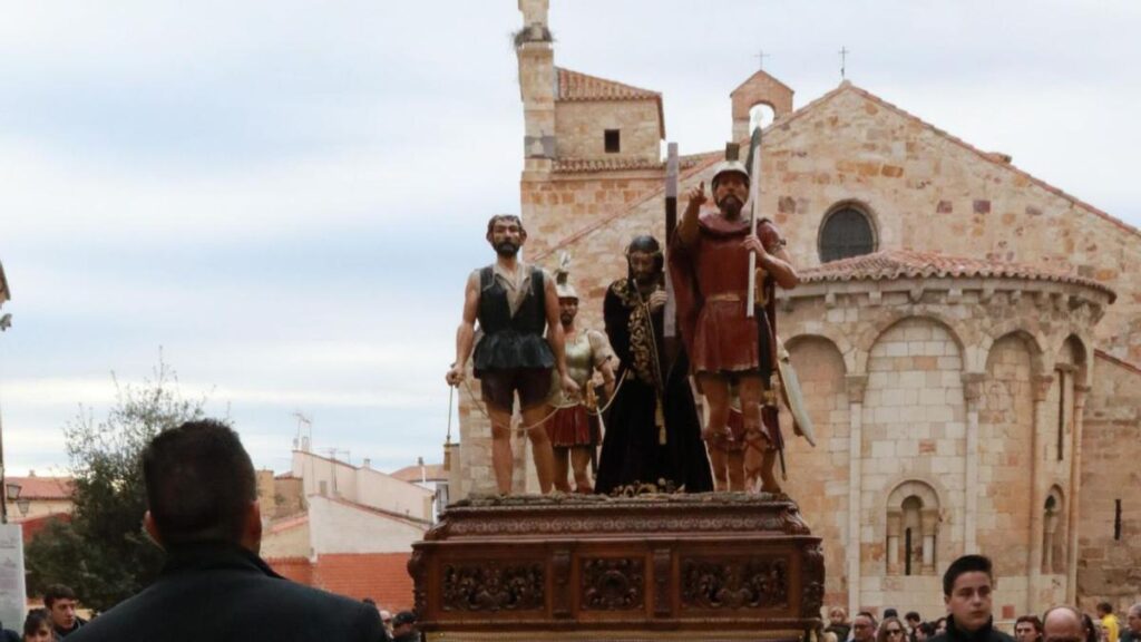 Jesús Camino del Calvario