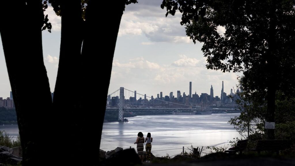 Vista del horizonte de Nueva York desde el río Hudson.