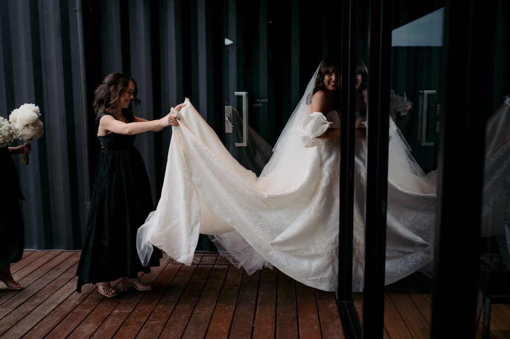 Le mariage du vignoble d'Ellen & Josh en Australie du Sud