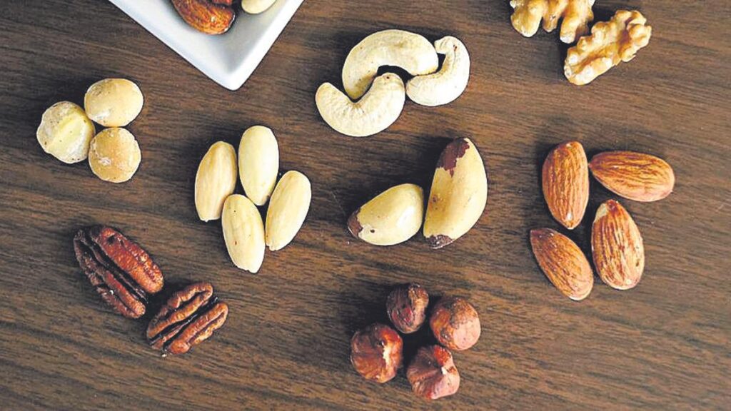 Frutos secos, un snack fácil de comer y de llevar para antes del entrenamiento