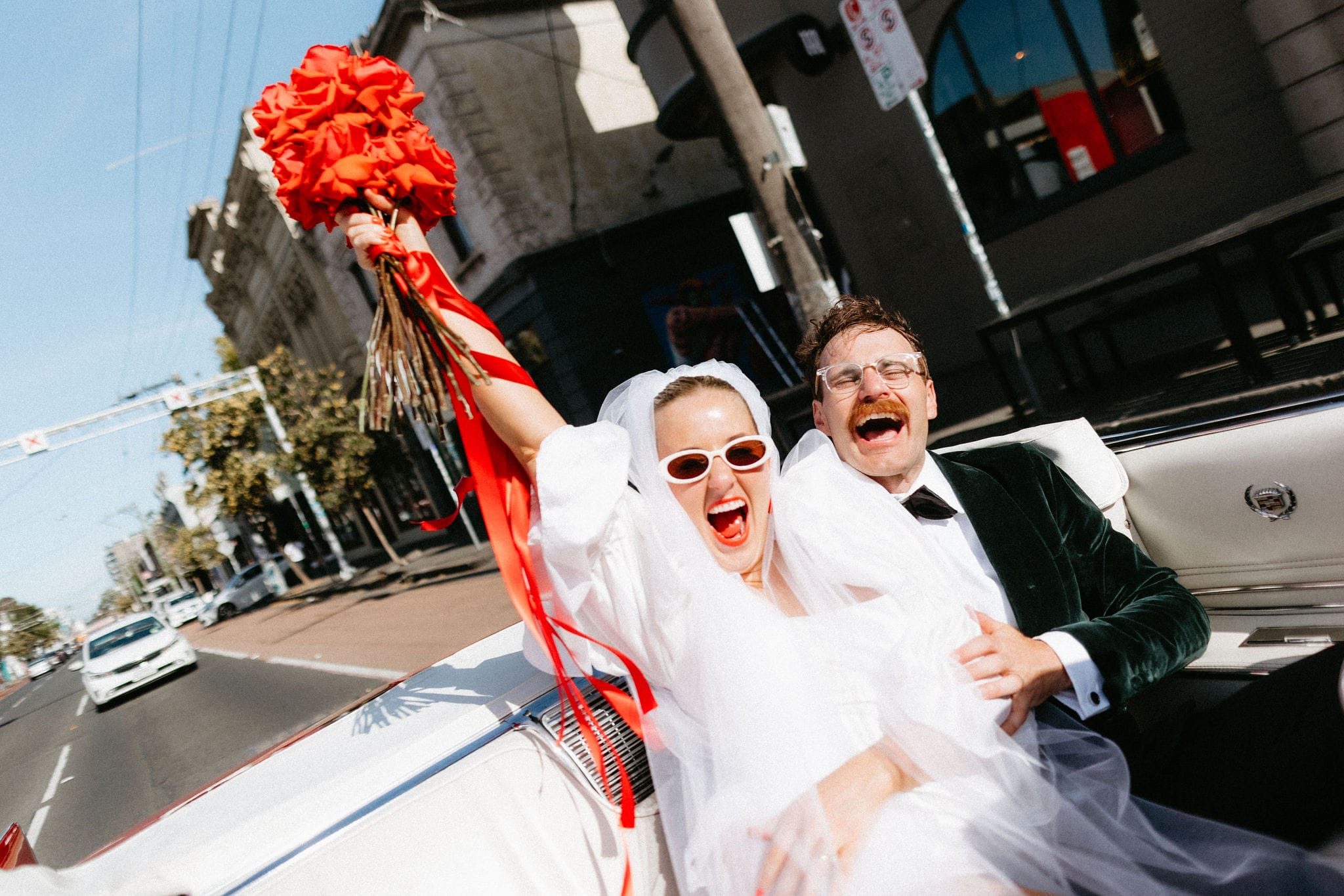 Mariage de Sam & Chris: mini-robe nuptiale