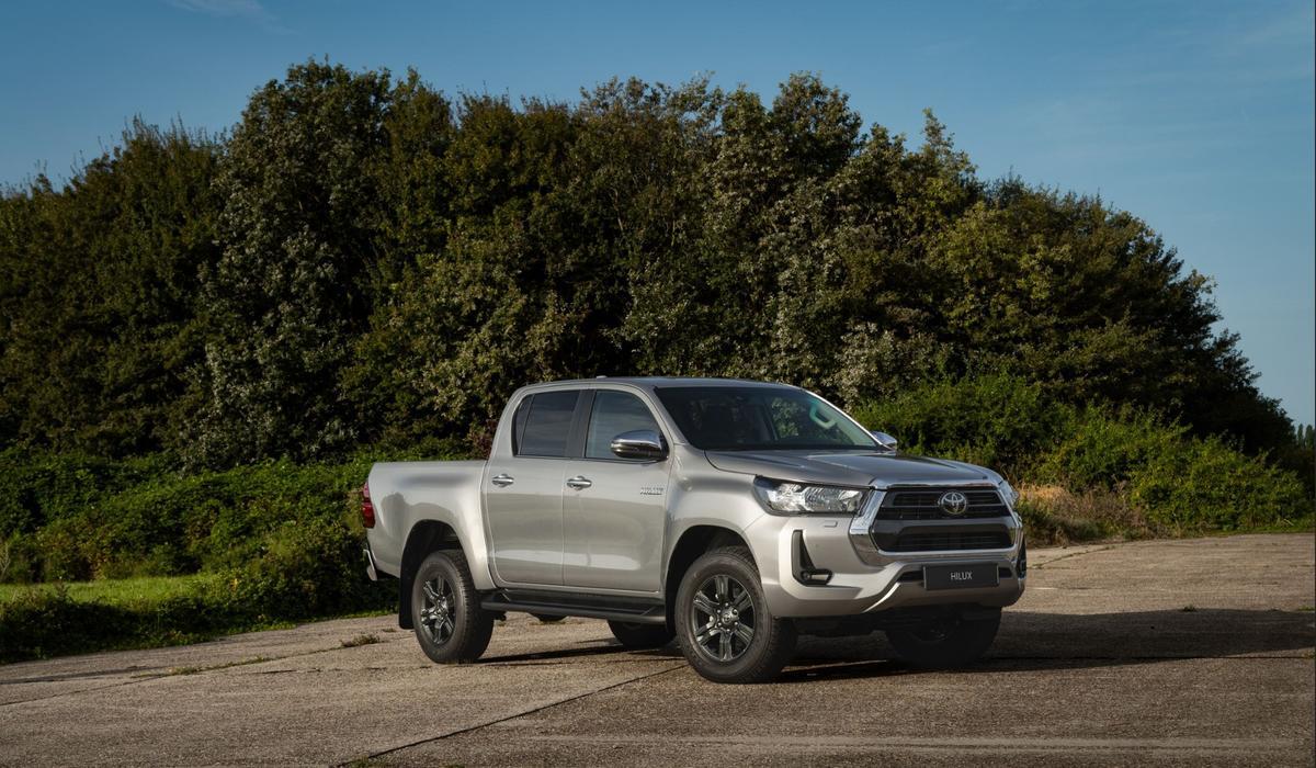 Ramassez Toyota Hilux.