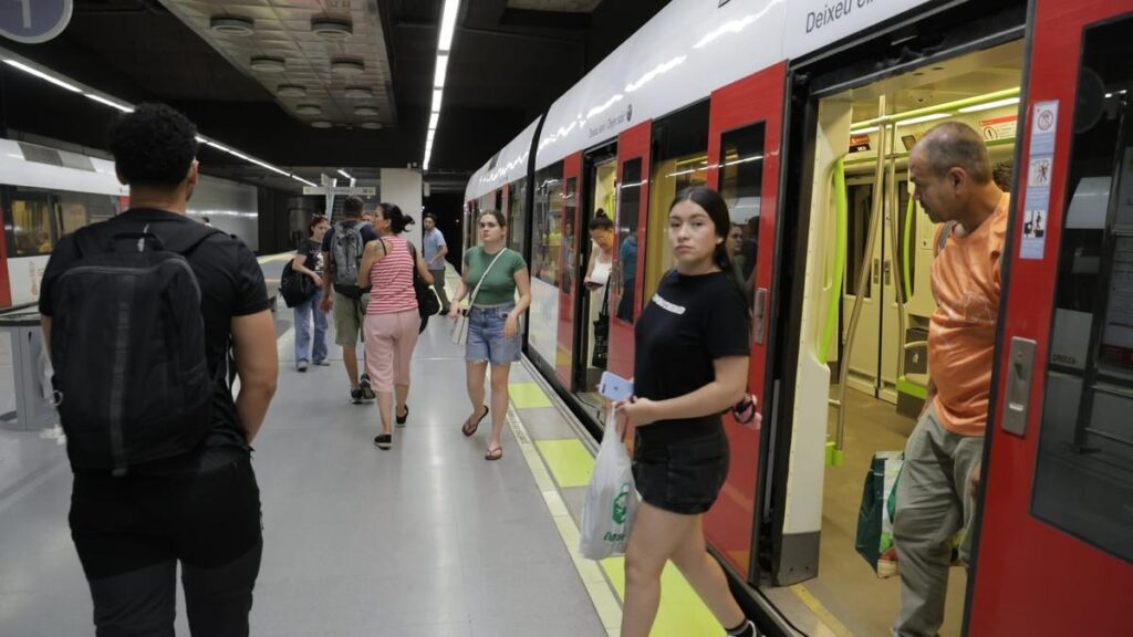 El servicio de metro regresa a los municipios de la zona cero