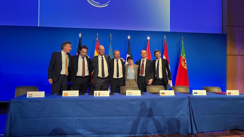 El ministro de Economía, Carlos Cuerpo, con sus homólogos de varios países europeos.