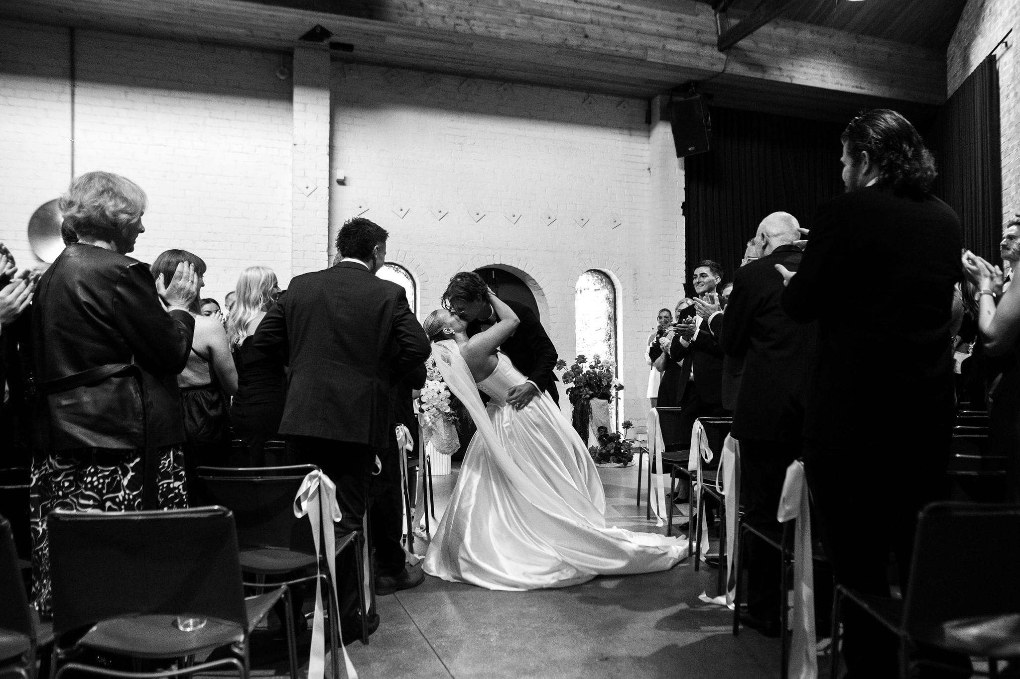 Mariage moderne du sud de Melbourne | Ned & Abbey