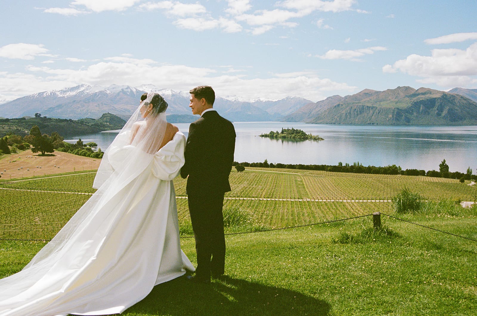 Mariage élégant du lac Wanaka à Rippon Hall
