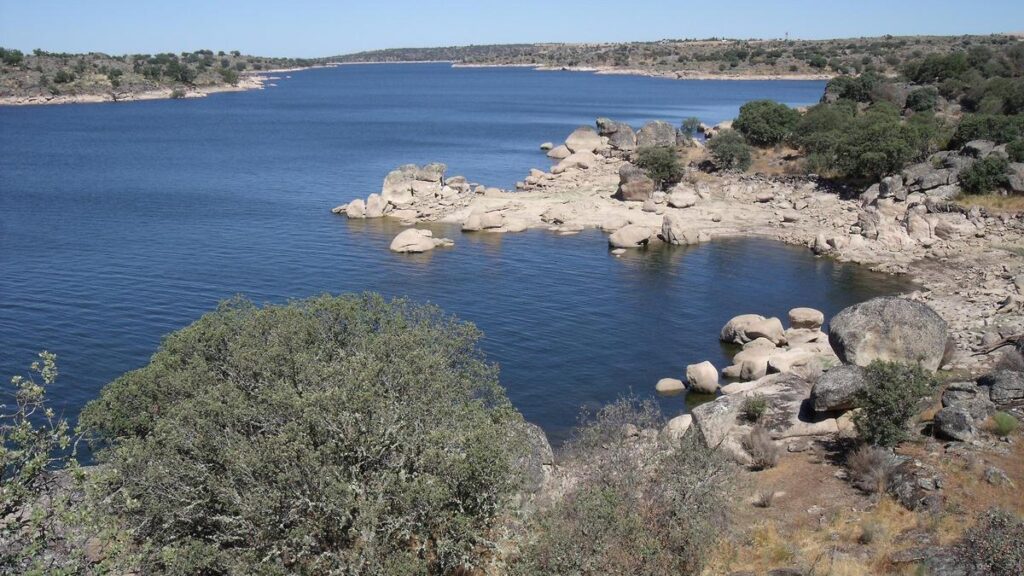 Embalse de Almendra en la provincia de Zamora.