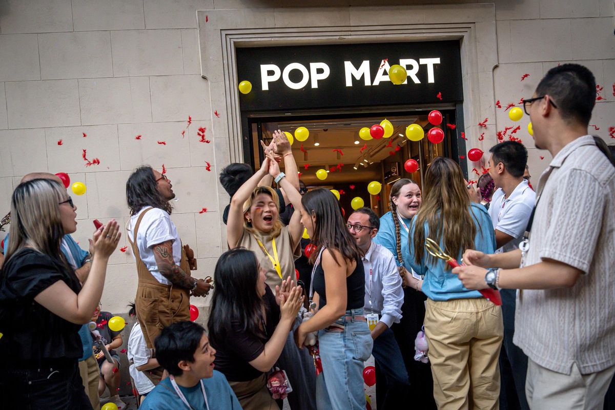 Inaugure le premier magasin pop mart