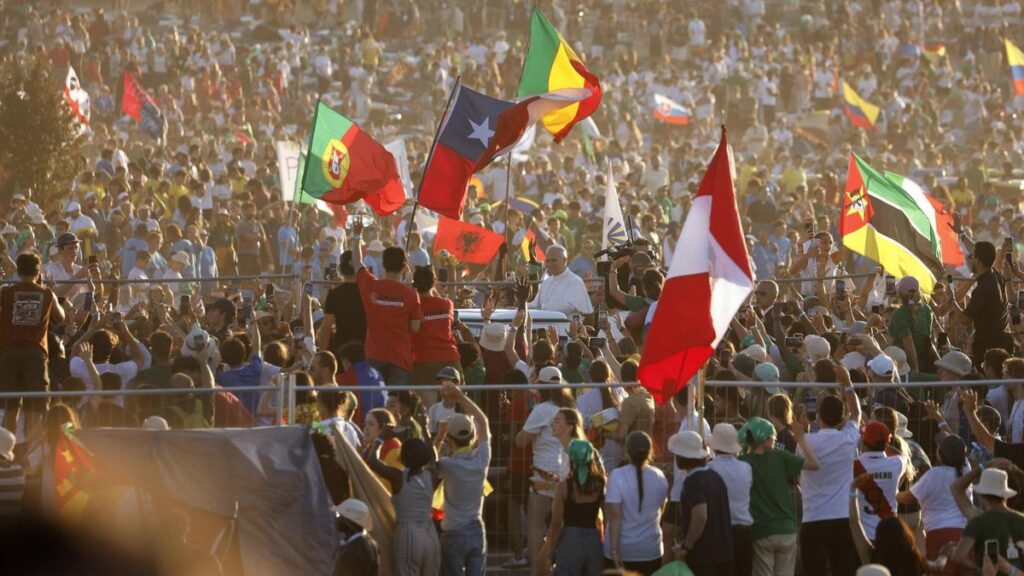 El papa en el acto central del Jubileo de la Juventud, en Roma.