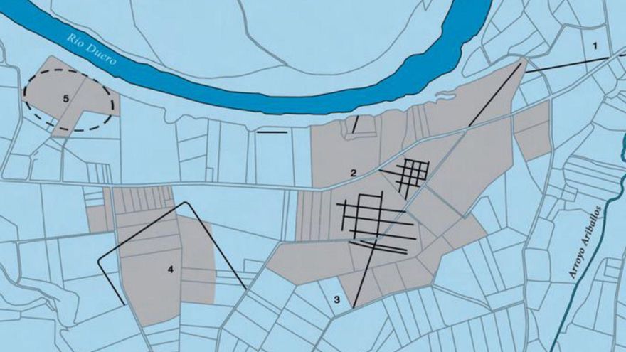 Elaboración de la planimetría del conjunto del yacimiento sobre la base de la ortoimagen del Ministerio de Hacienda.