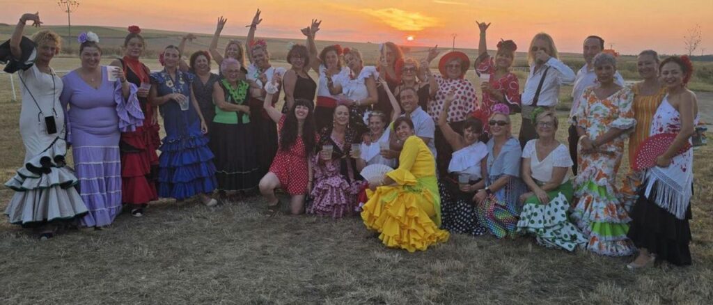 Gran animación en el tardeo flamenco de Fuentes de Ropel.