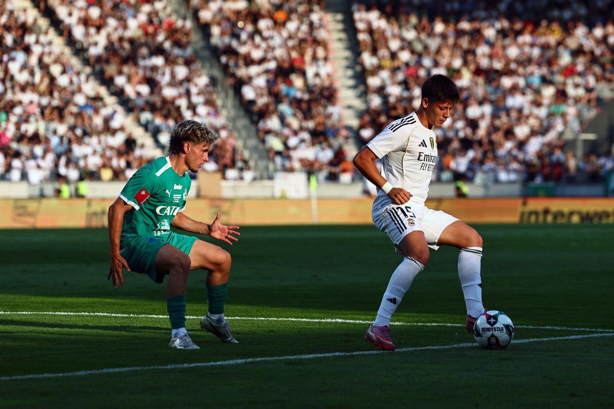 Arda Güler, pendant le Tyrol-Real Madrid.