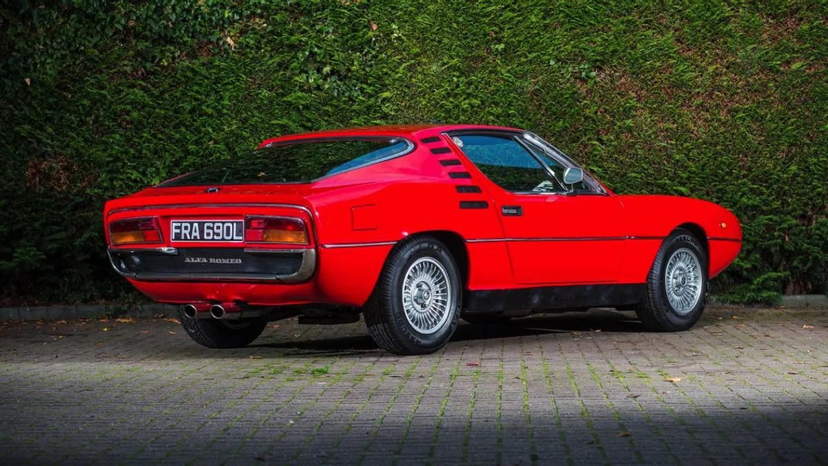 Alfa Romeo Montréal: Né à la demande populaire