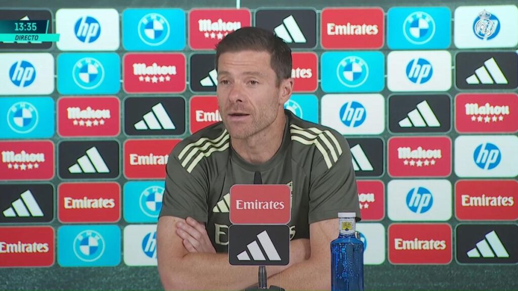 Xabi Alonso se mete en la polémica del Villarreal-Barça.