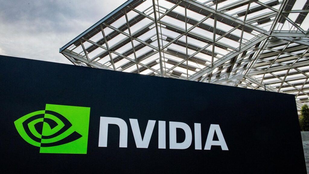 Archivo - FILED - 23 February 2024, US, Santa Clara: The logo of the chip company Nvidia can be seen at its headquarters in Silicon Valley. Nvidia surpassed the $2 trillion market cap on Friday, becoming the third US company to do so. Photo: Andrej Sokolo