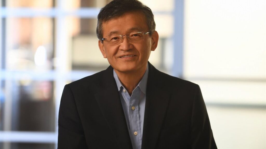 Lip-Bu Tan como consejero delegado de Intel.