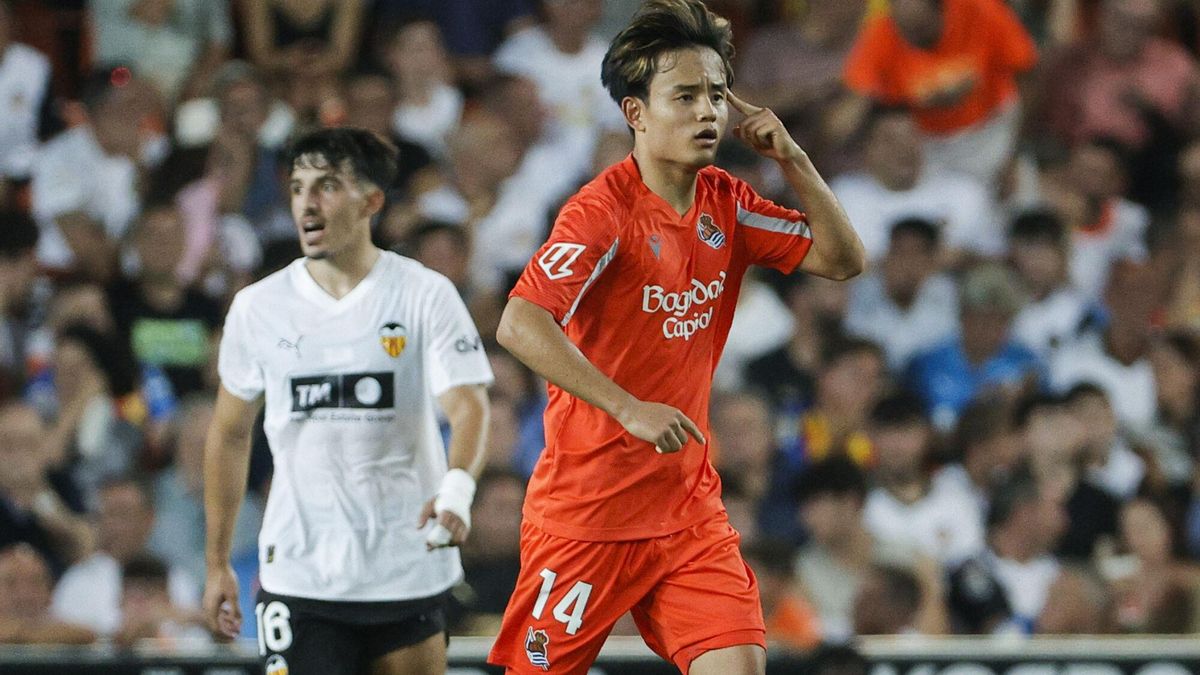 Take Kubo celebra su gol ante el Valencia.