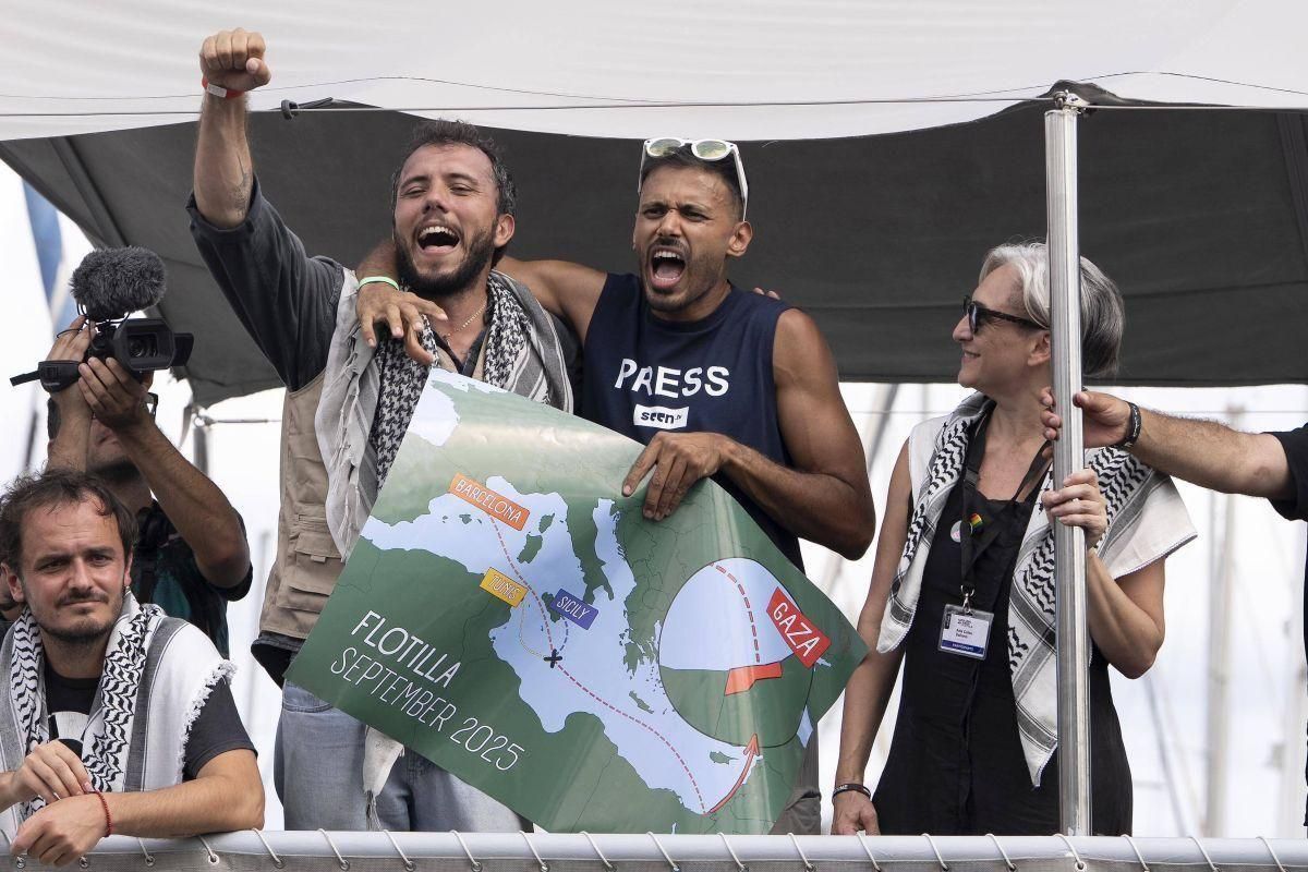 Le Global Sumud Flotilla navigue à Barcelone dans la plus grande mission internationale de solidarité avec Gaza.
