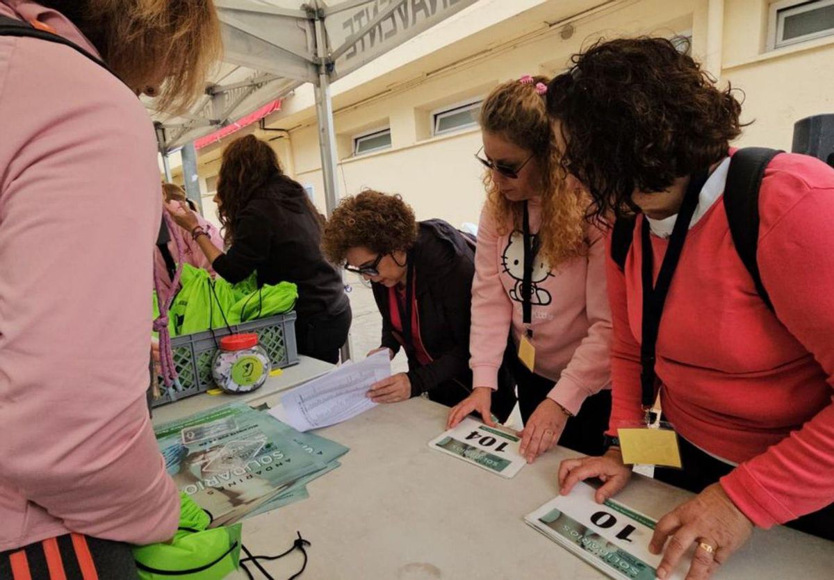 Collecte des Dorsals, Avant de Commercière La Marche. | EP