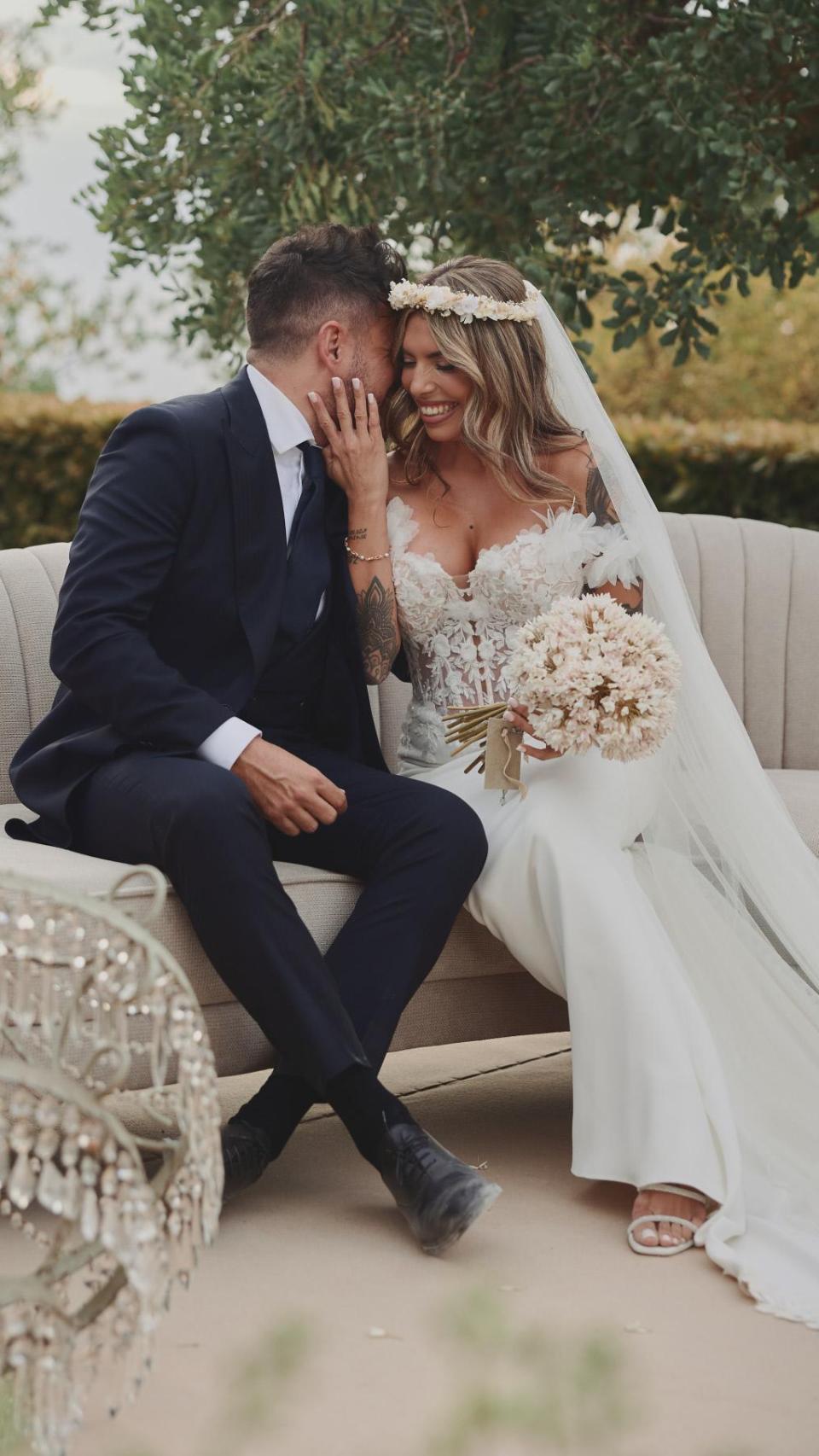 Pablo López et Laura Rubio lors de leur deuxième mariage à Cadiz.