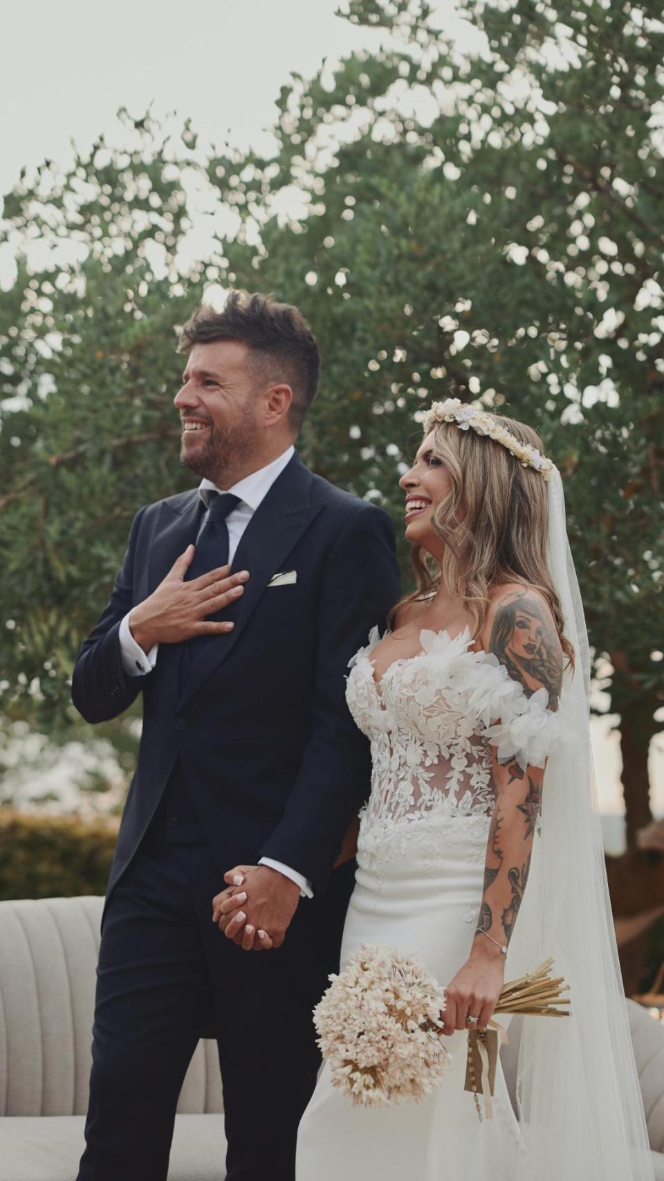 Pablo et Laura, samedi dernier, après être devenus mari et femme.