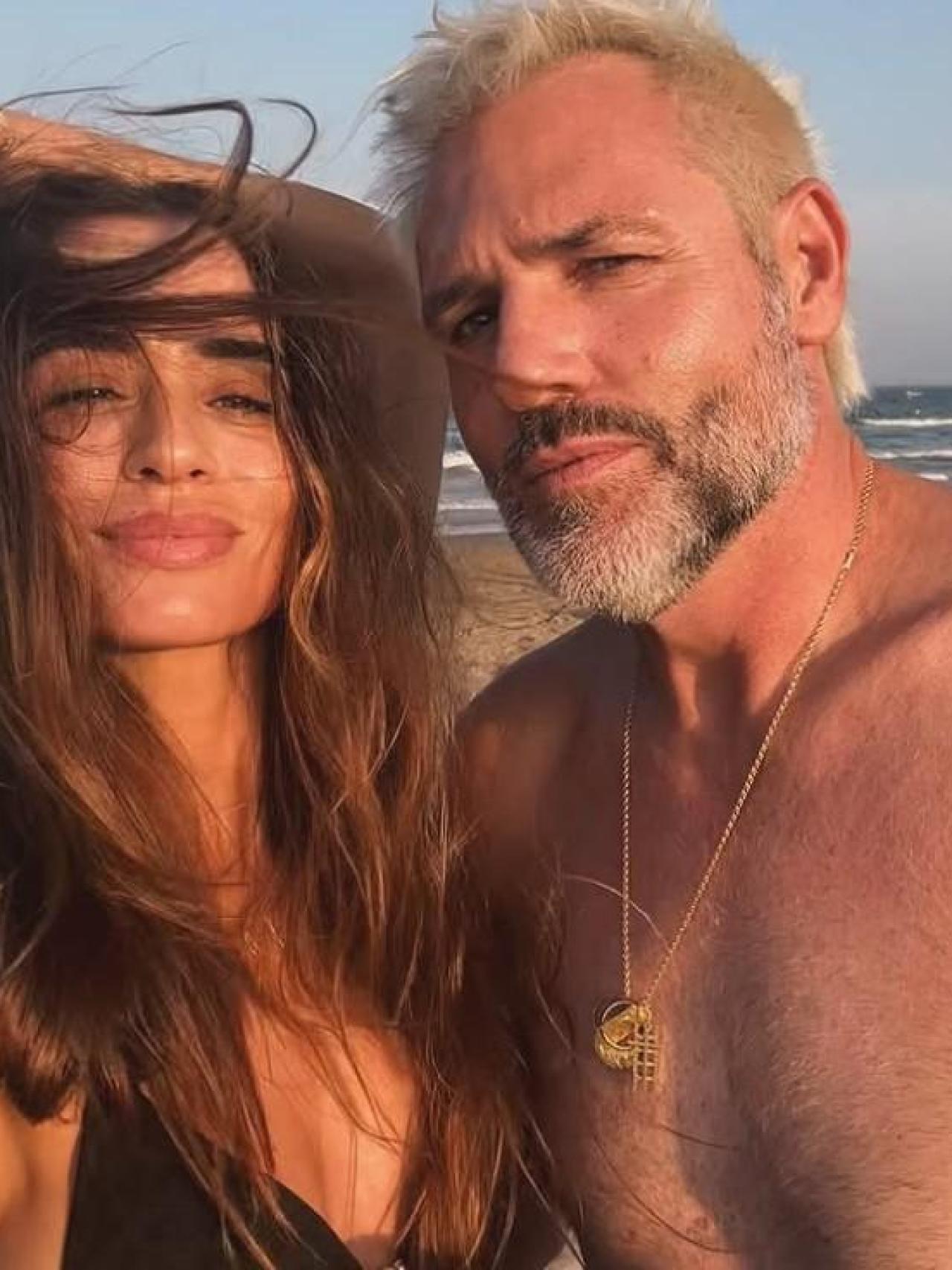 Santi et Noemí, sur une photographie de leurs réseaux.