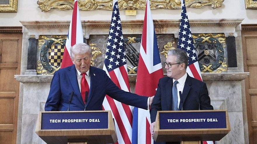 El presidente estadounidense, Donald Trump, y el primer ministro británico, Keir Starmer.