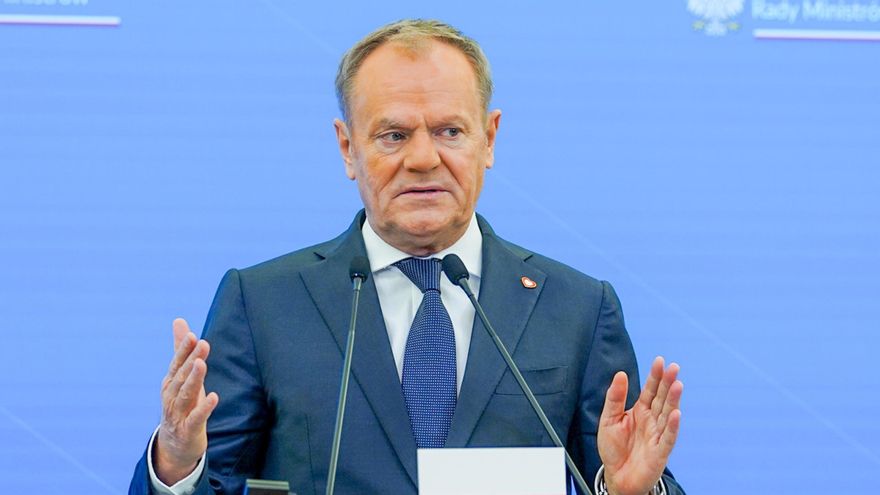 Archivo - El primer ministro de Polonia, Donald Tusk, durante una rueda de prensa en Varsovia en diciembre de 2024 (archivo)