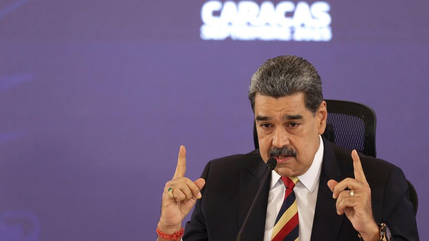 Nicolás Maduro dice que si Venezuela fuera agredida "pasaría a una etapa de lucha armada".