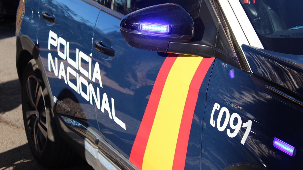 Vehículo de la Policía Nacional.