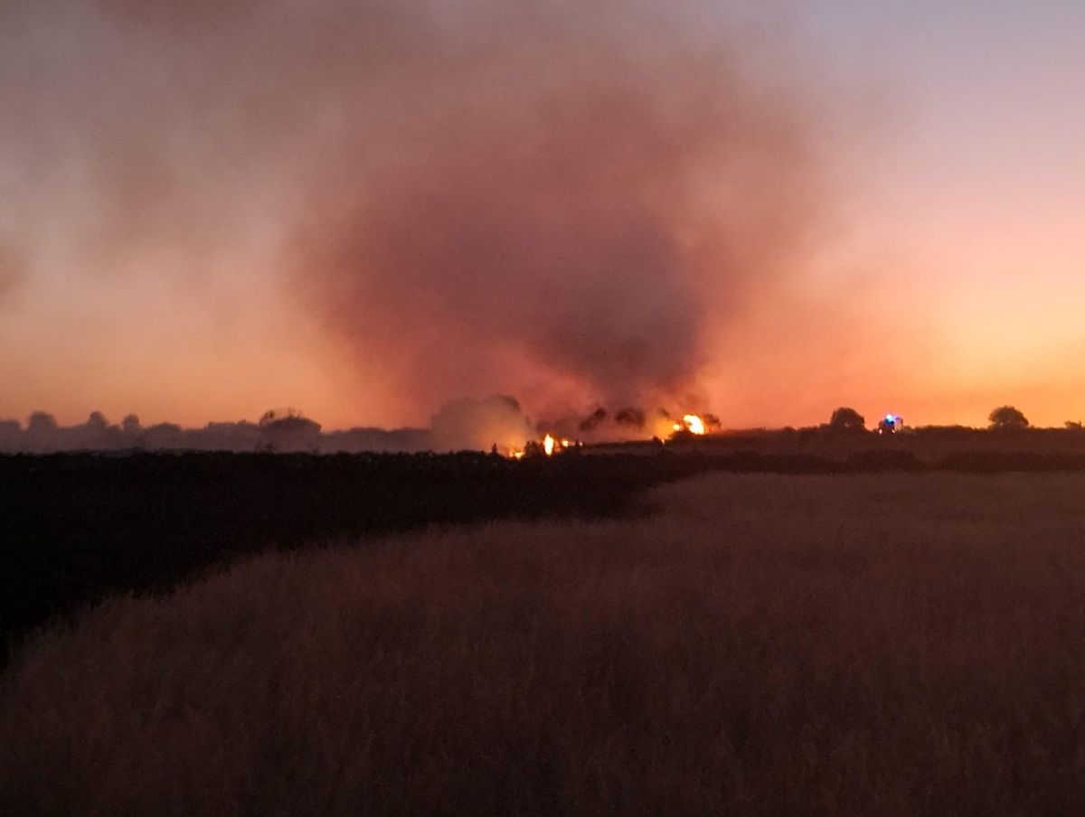 Lieu dans lequel l'incendie est originaire et dans lequel les moyens de travail d'extinction.