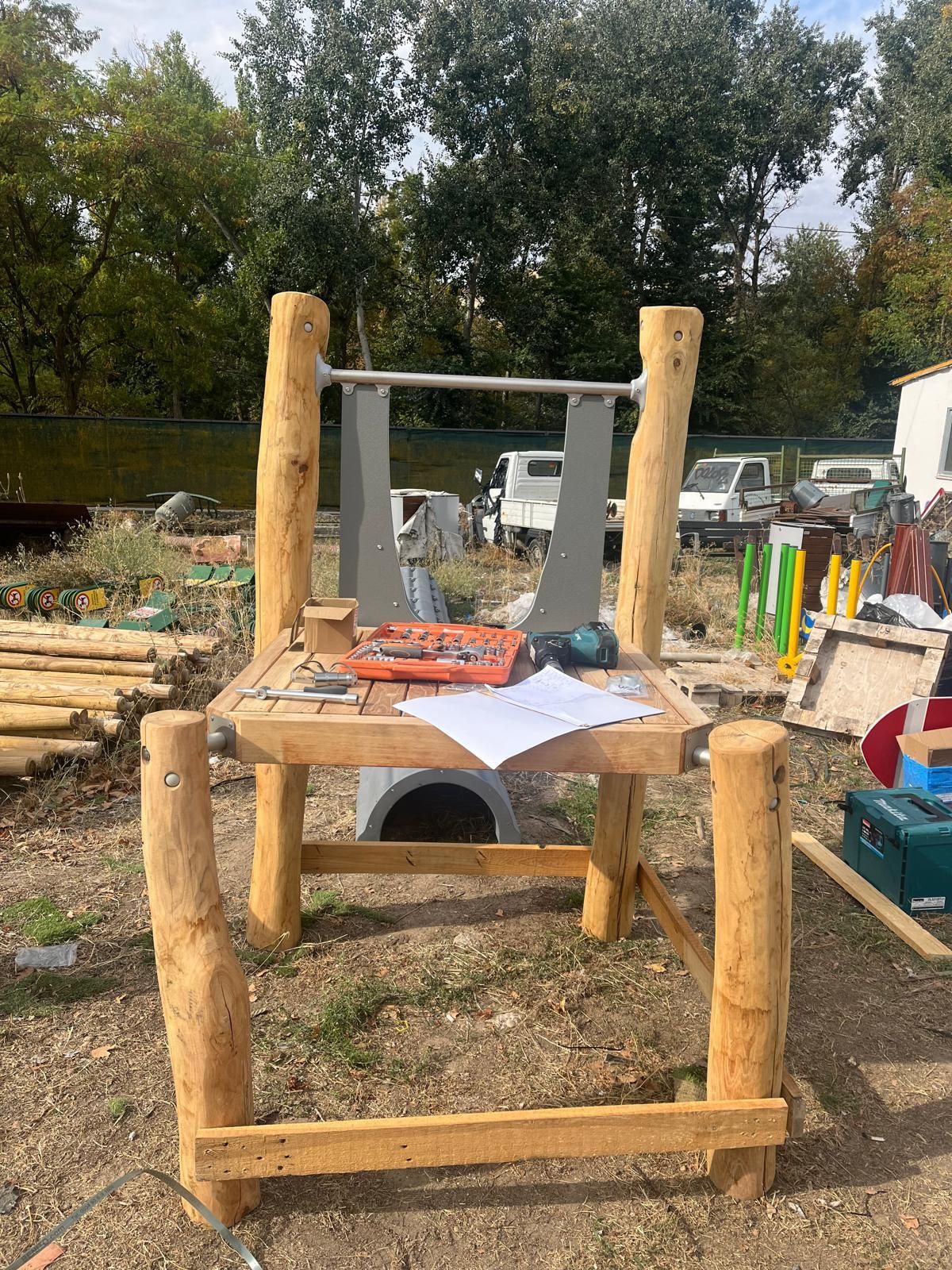 Travaux d'assemblage.