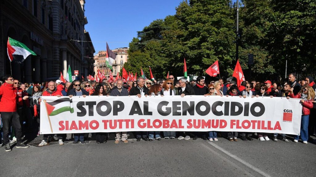 Llegan a Roma los cuatro diputados italianos expulsados de Israel tras viajar con Flotilla