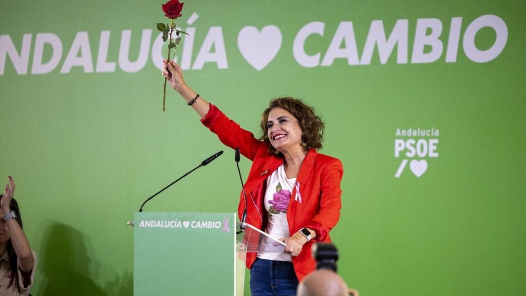 Montero reivindica la sanidad pública y exige explicaciones por el cribado de cáncer de mama