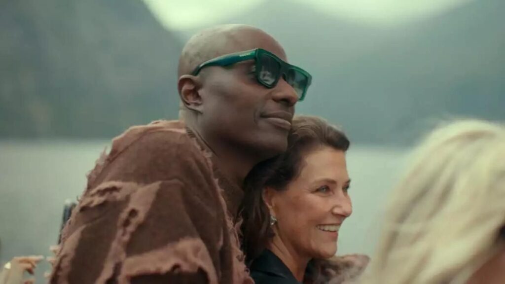 El chamán Durek Verrett y Marta Luisa de Noruega, en 'Realeza rebelde: una insólita historia de amor'.