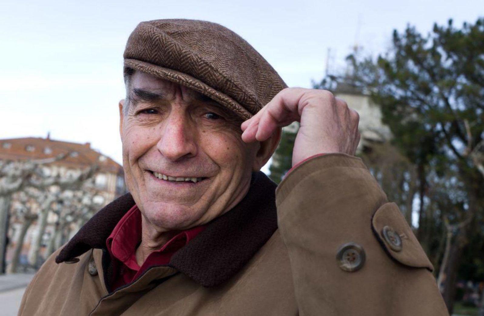 El actor Saturnino García en los Paseos de la Mota, hace años.