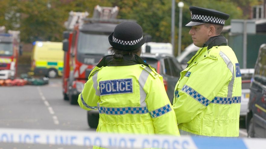 Momento en que la policía abate al atacante de la sinagoga de Mánchester