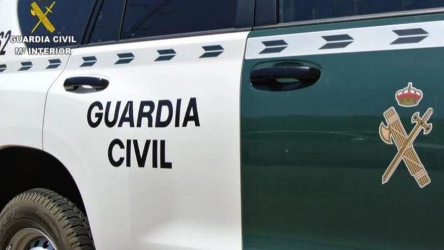 Vehículo de la Guardia Civil.