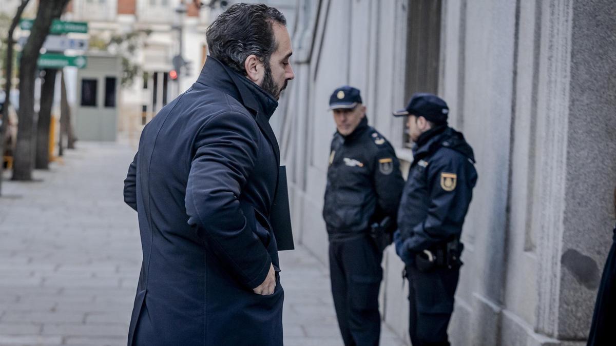 Archivo - El empresario Víctor de Aldama a su llegada a declarar ante el Tribunal Supremo